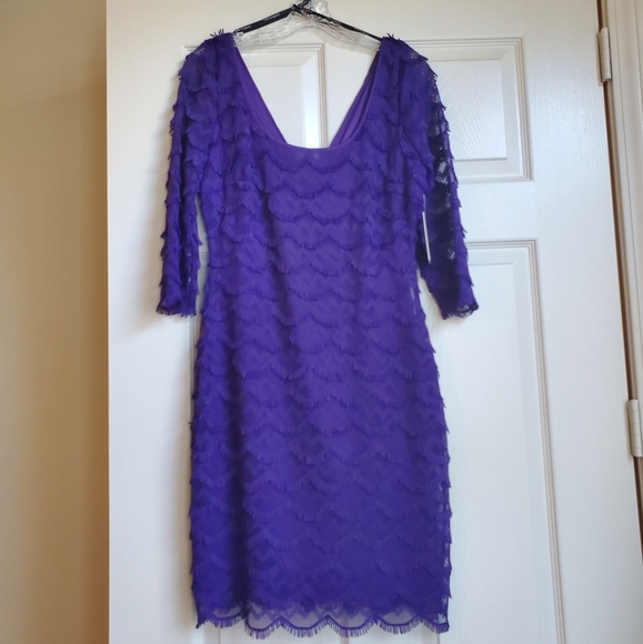 Dress - Picture 1 of 4